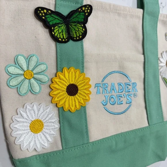 Trader Joe's mini pastel canvas tote bag - Picture 3 of 4